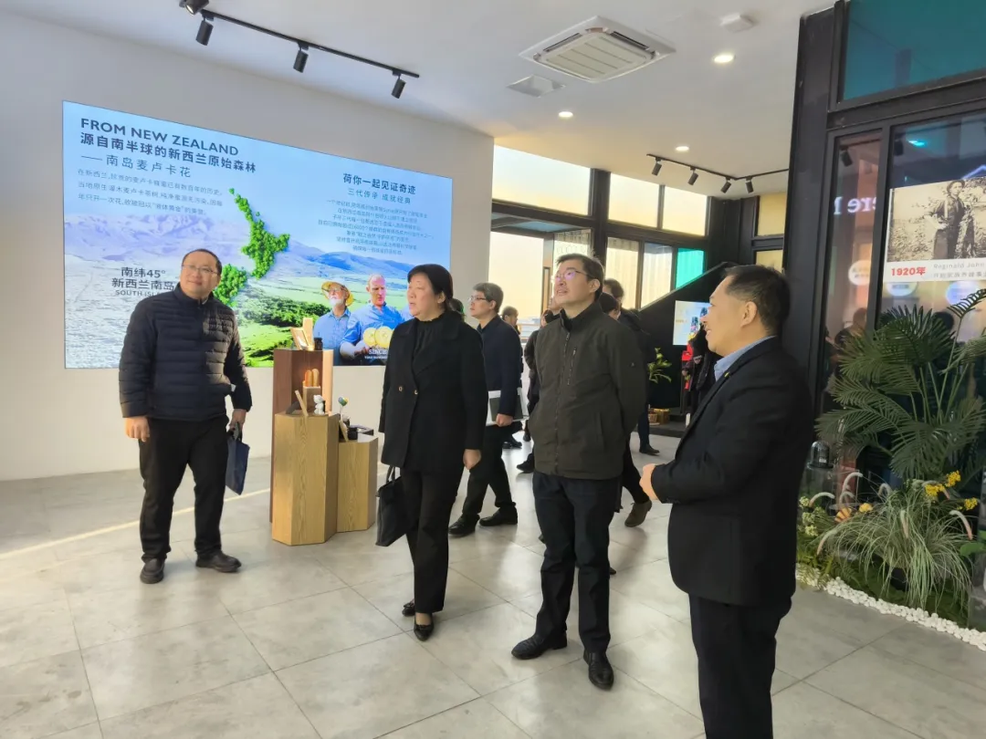 image.png 六合资面料大全